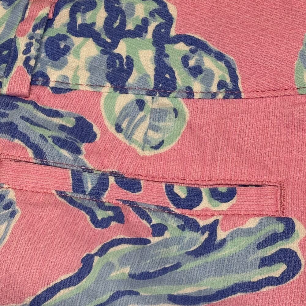 Lilly Pulitzer Women’s The Chipper Short Blue/Pink Tropical Bermuda Shorts Sz 12 - Picture 4 of 16